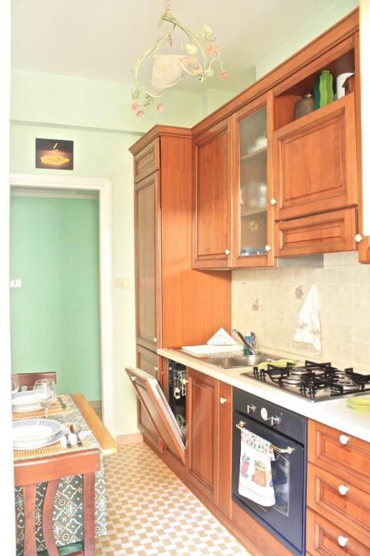 Apartment At Colosseo With Terrace Overlooking The Garden By Lyon 로마 외부 사진